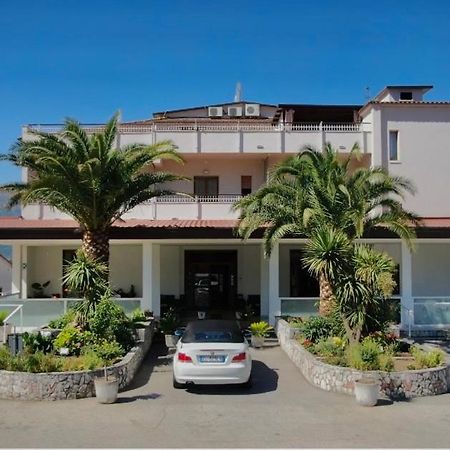 Hotel Vallisdea Sala Consilina Extérieur photo