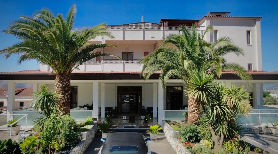 Hotel Vallisdea Sala Consilina Extérieur photo