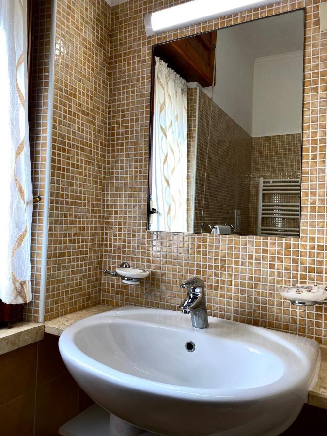 Hotel Vallisdea Sala Consilina Extérieur photo