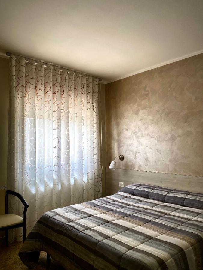 Hotel Vallisdea Sala Consilina Extérieur photo