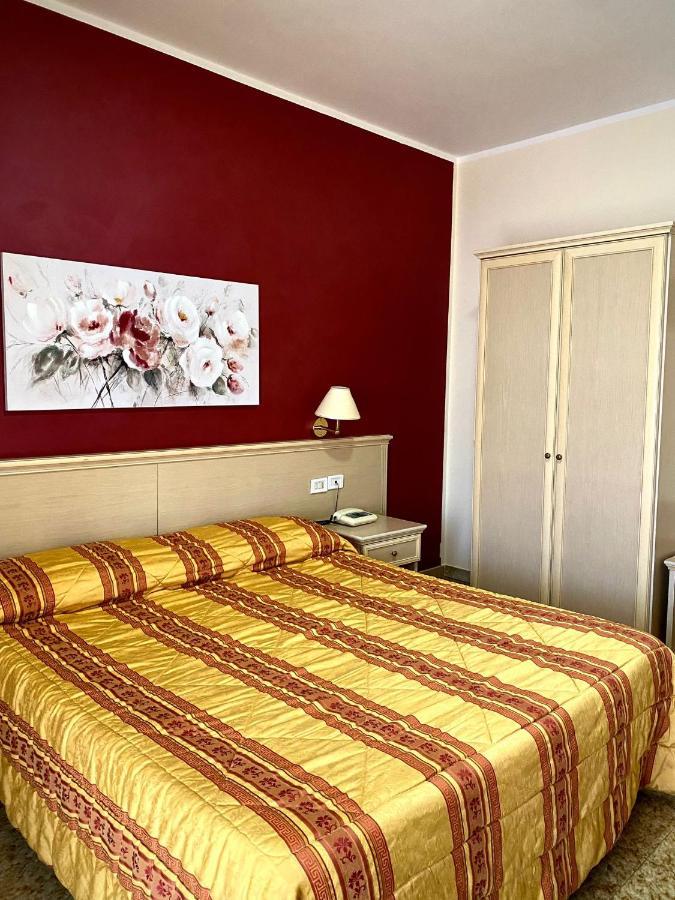 Hotel Vallisdea Sala Consilina Extérieur photo