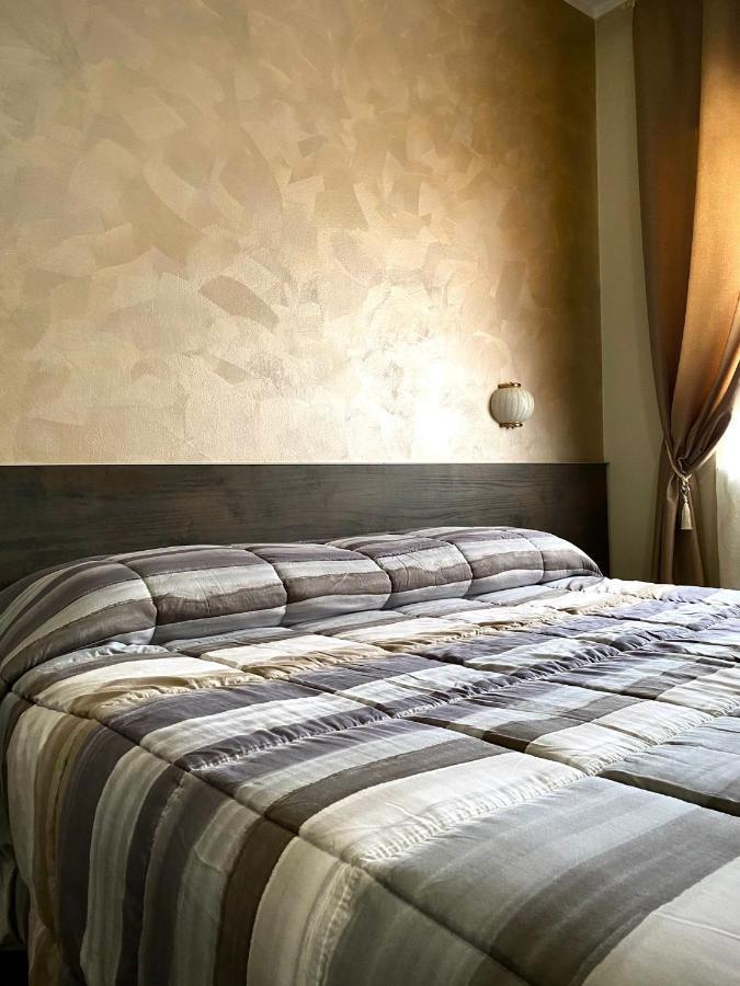Hotel Vallisdea Sala Consilina Extérieur photo