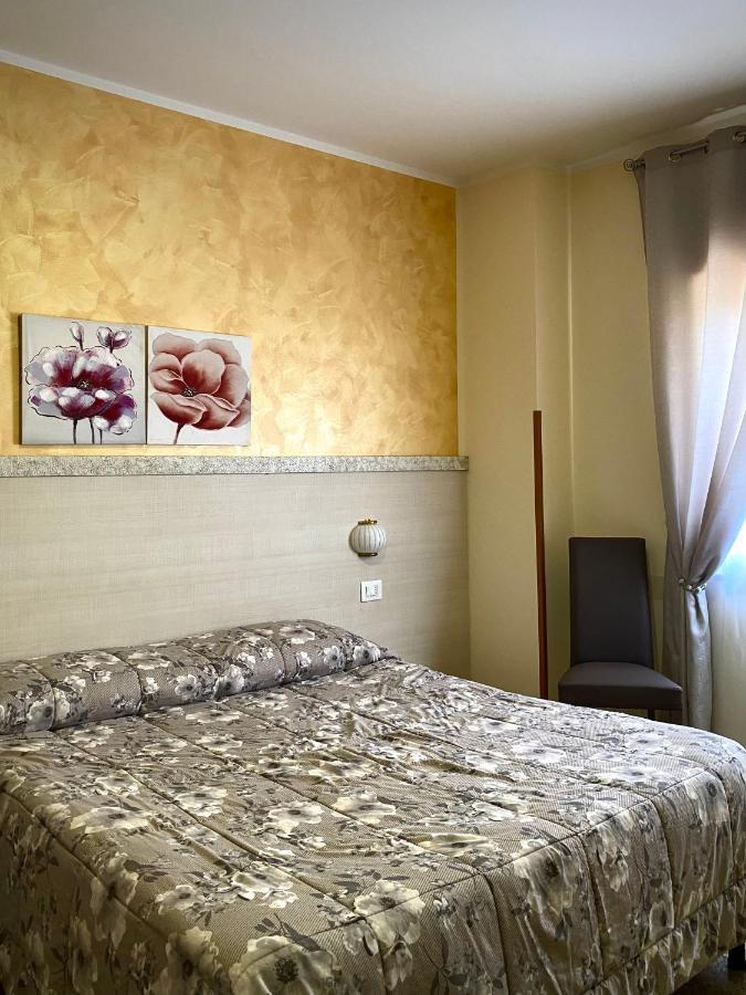 Hotel Vallisdea Sala Consilina Extérieur photo