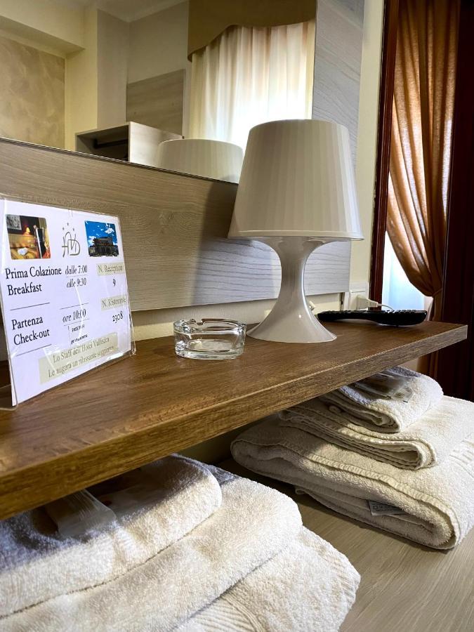 Hotel Vallisdea Sala Consilina Extérieur photo